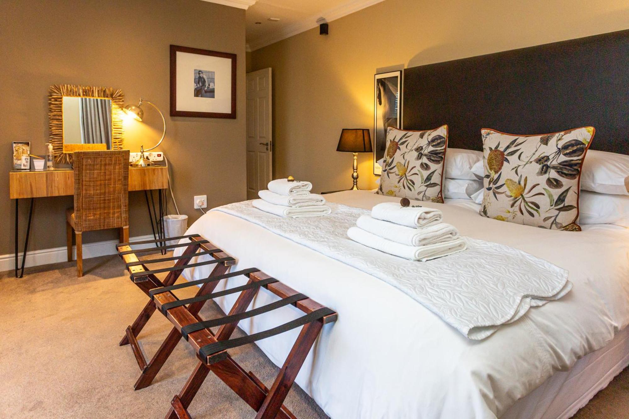 Pictures Guest House Boutique Hotel Oudtshoorn Extérieur photo
